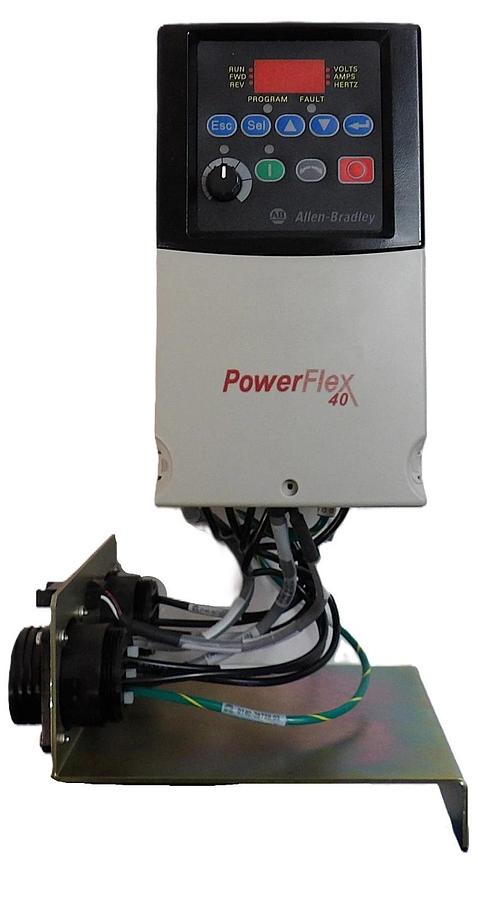Used AB Allen-Bradley 22B-B012N104 AC Driver PowerFlex 40 AMAT 1080-00318 Working