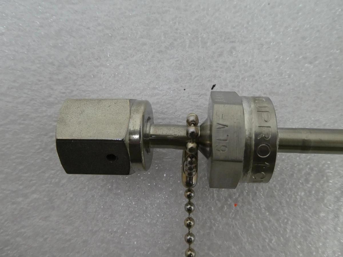 Used Tescom 64-2660KT420-009 Butt Weld Manual Regulator Used Working