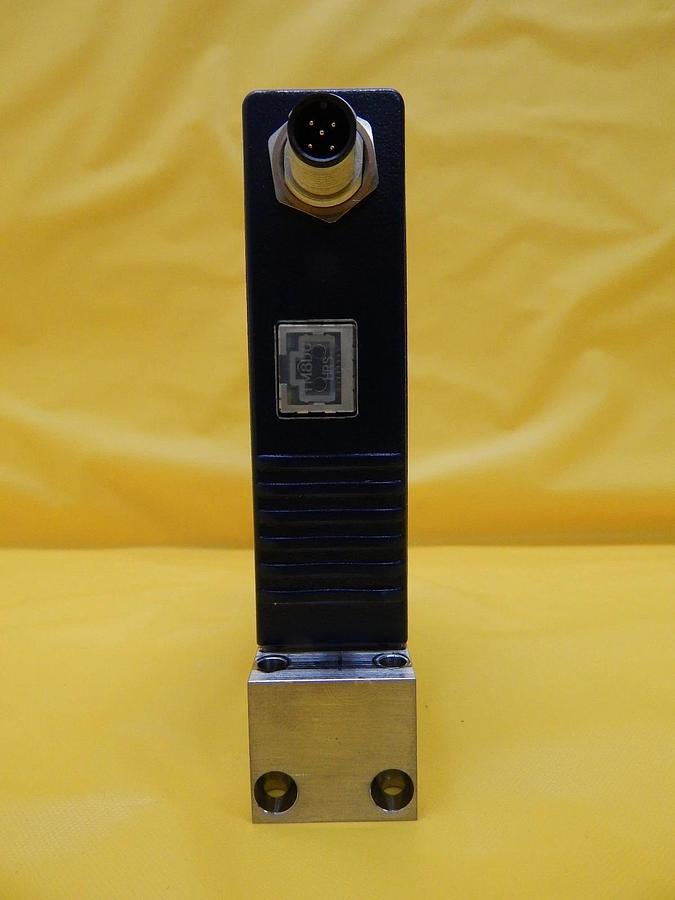 Used Aera FCPIDN980C-ABA Pressure Insensitive MFC MGMR AMAT 0190-27879 Used Working