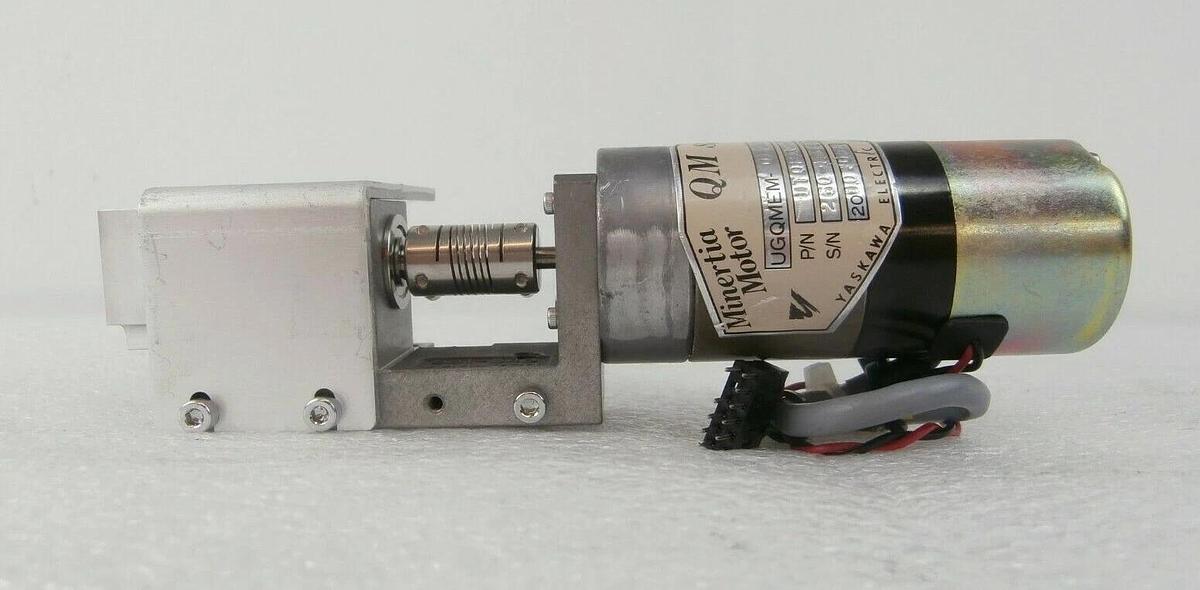 Used Yaskawa Electric UTOPI-020MX Minertia Motor Assembly UGQMEM-01SNQ22 NSR Working