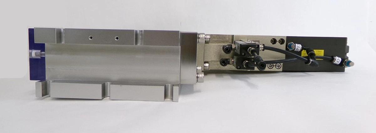 Used V-Tex CX80-004097-14 Pneumatic Slit Valve ROLLCAM TEL Tokyo Electron Working