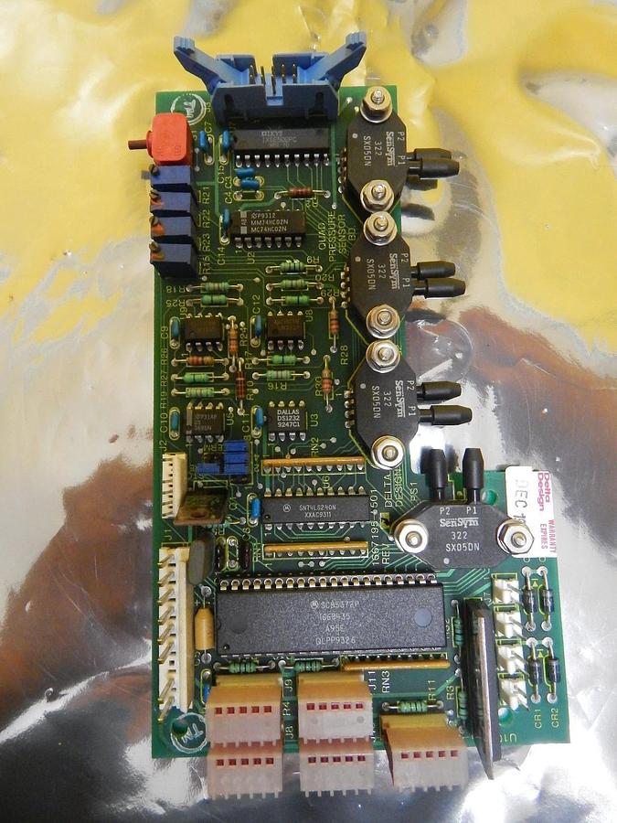Used Delta Design 1667195-501 Quad Pressure Sensor Board PCB 1667195-501 Used Working