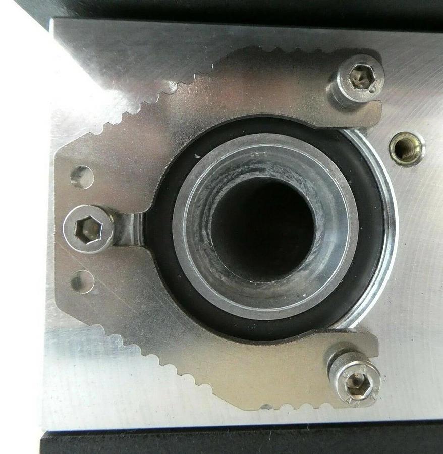 Used TURBOVAC TW 690 MS Leybold 800052V0001 Turbomolecular Pump Turbo Working Surplus