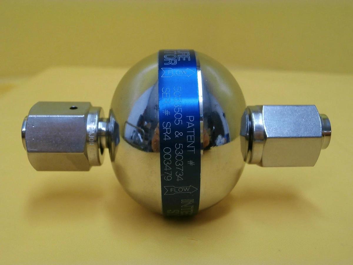 Used Integrated Flow Systems SR4-120-F0001-S10-35 Pressure Regulator Used Working