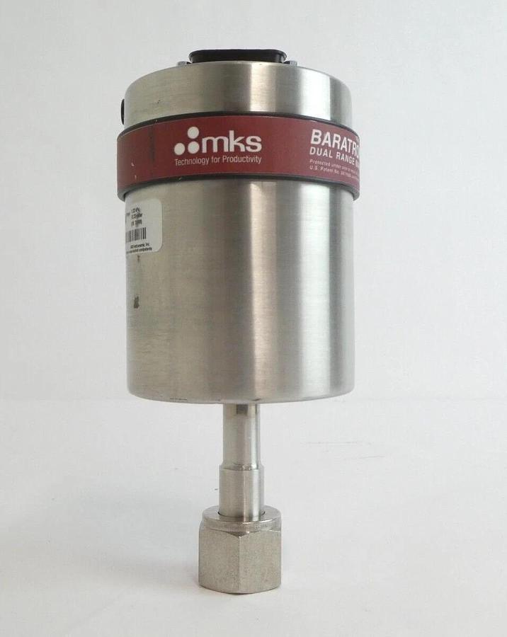 Used MKS Instruments D27B11TCEC0B0 Baratron Dual Range Dented Working Spare