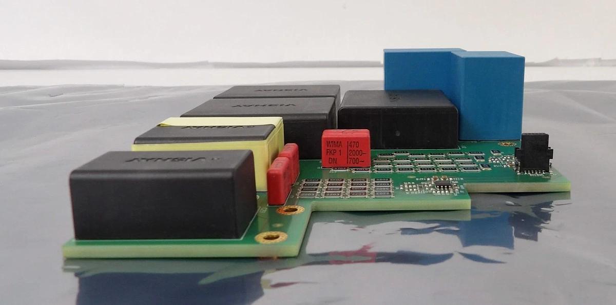 Used Trumpf Huttinger 1955539 Capacitor MEAS1 PCB TruPlasma RF 1003(G2/13) Working