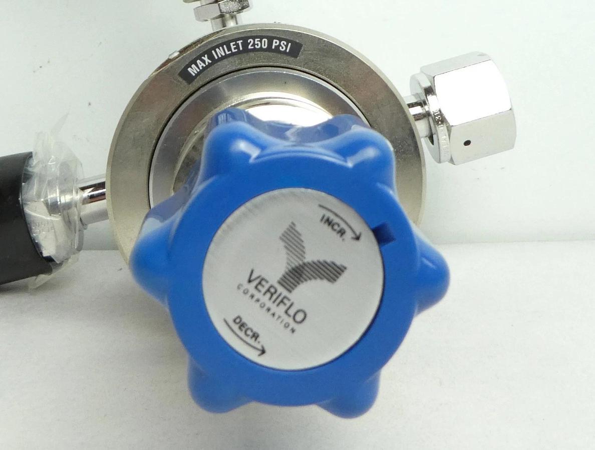 Used Parker 45200931EV Regulator Valve w/ Gauge SQ420E100W3PVXFS8FMF Used Working