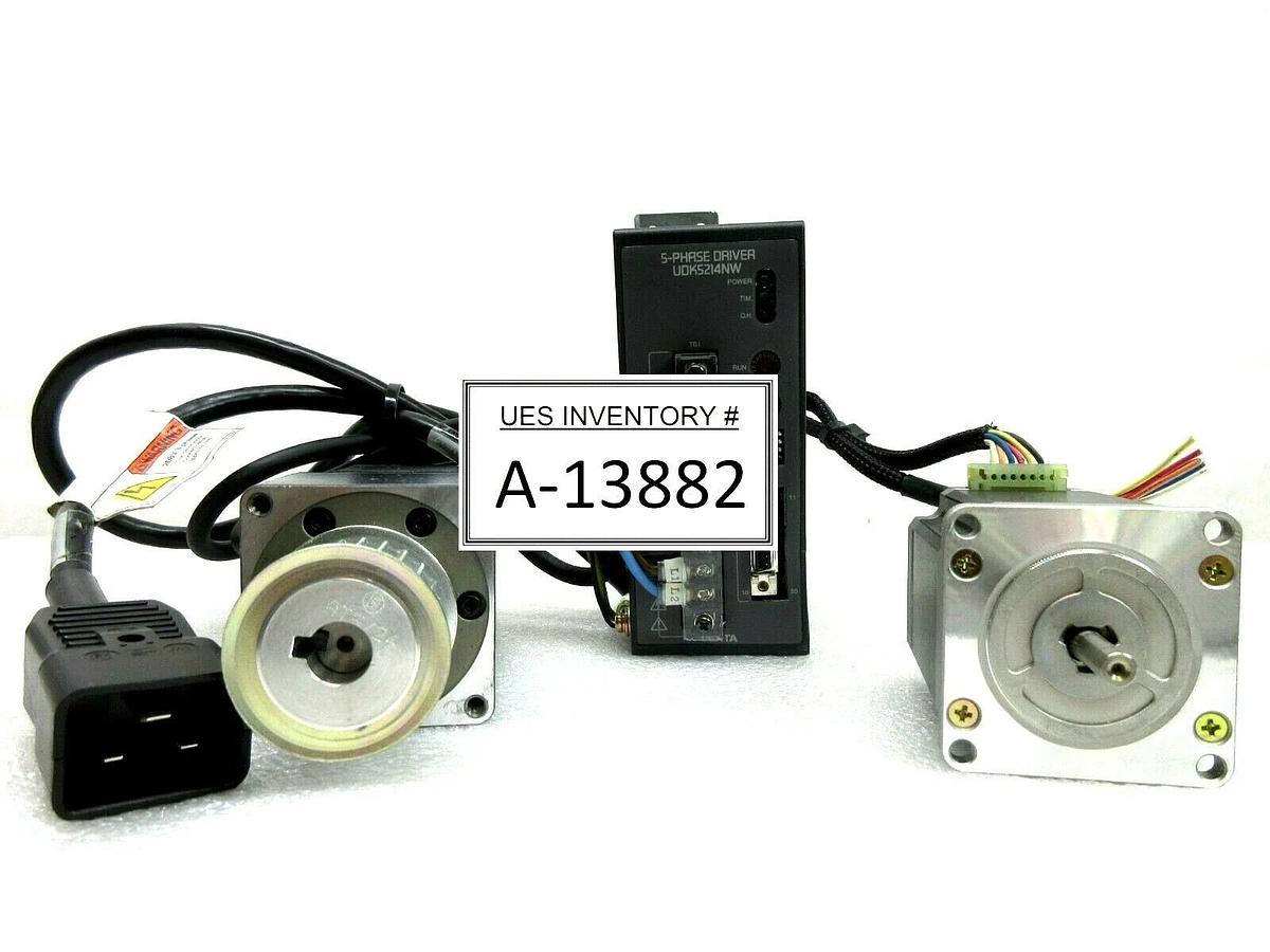 Used Oriental Motor UDK5214NW 5-Phase Driver and Motor Set PK566BW-N10 Used Working