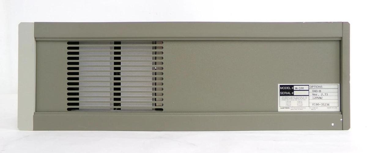 Used Luxtron M-100 Optical Fiber Temperature Controller 100C AMAT 0190-35236 Working