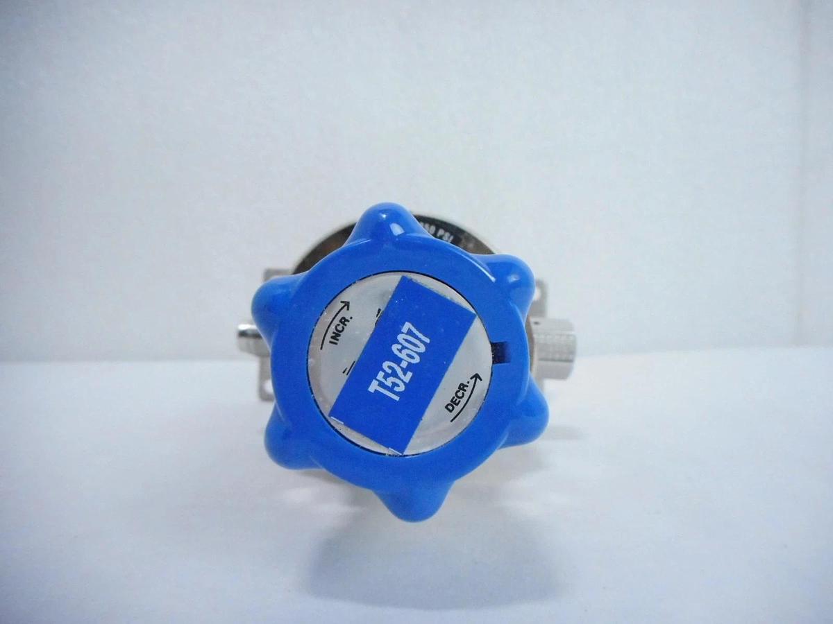 Used Parker 45300332EVPM Manual Regulator Valve SQ420E-502PFSFM4.48PMEV Used Working