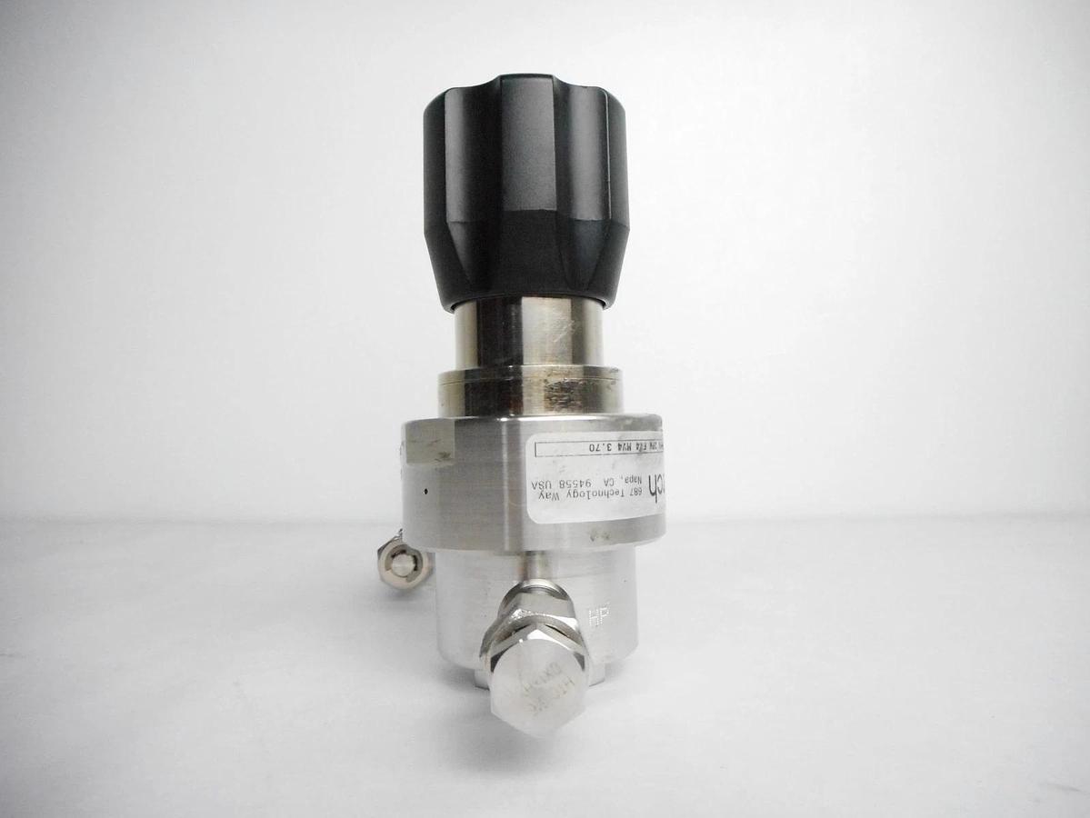 Used AP Tech AP1402TSHMA 2PW FV4 MV4 3.70 Valve Assembly AP3510 AP64S Used Working