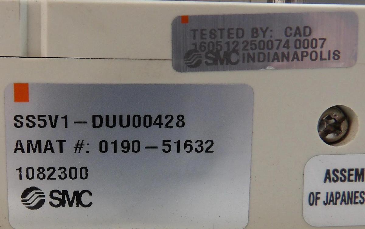 Used SMC SS5V1-DUU00428 15-Port Pneumatic Manifold AMAT 0190-51632 Working