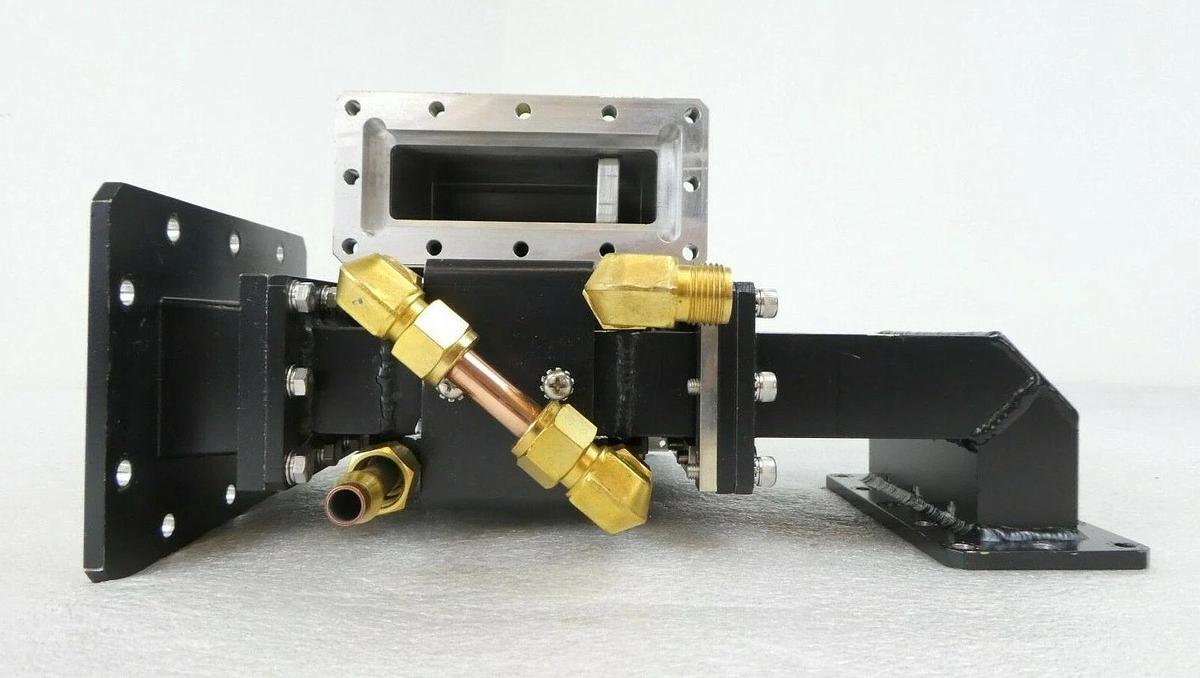 Used Nihon WUG-022NK14T3-V RF Waveguide WTM-02X-02NX1T2-V WEC-029NX50•90T2-V Working