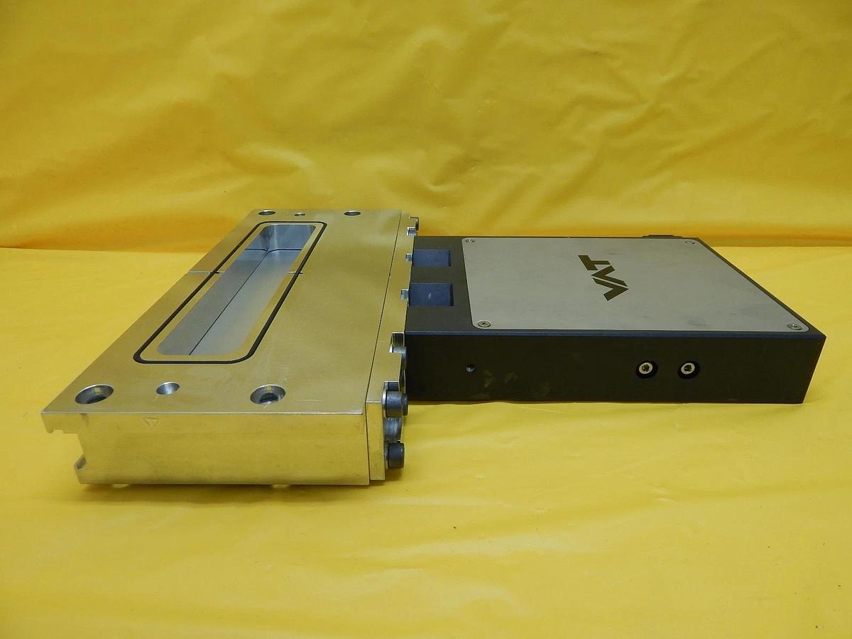 Used VAT 02010-BA24-0008 Pneumatic High Vacuum 12" Slit Valve Working