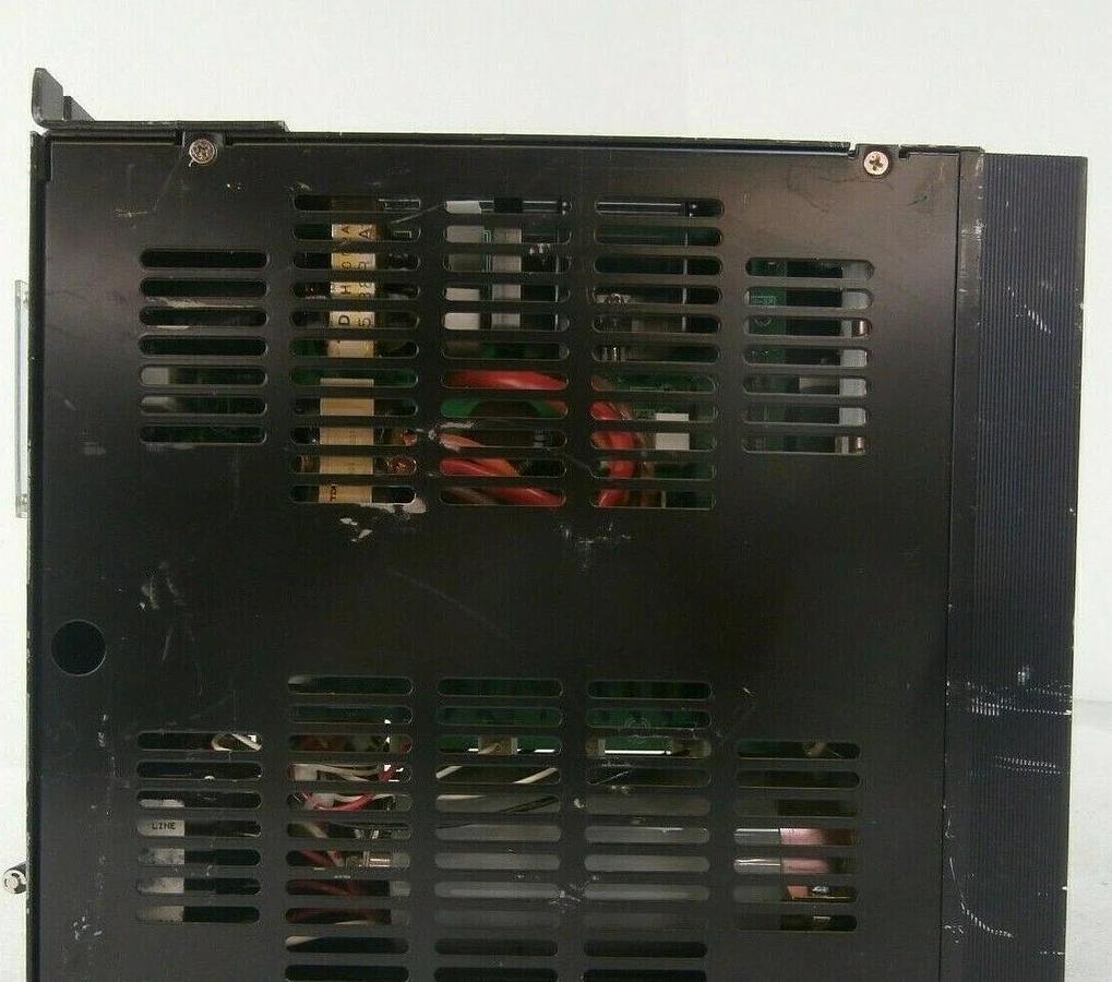 Used Yaskawa Electric JUSP-ACP07AA Power Supply SERVOPACK Working Surplus