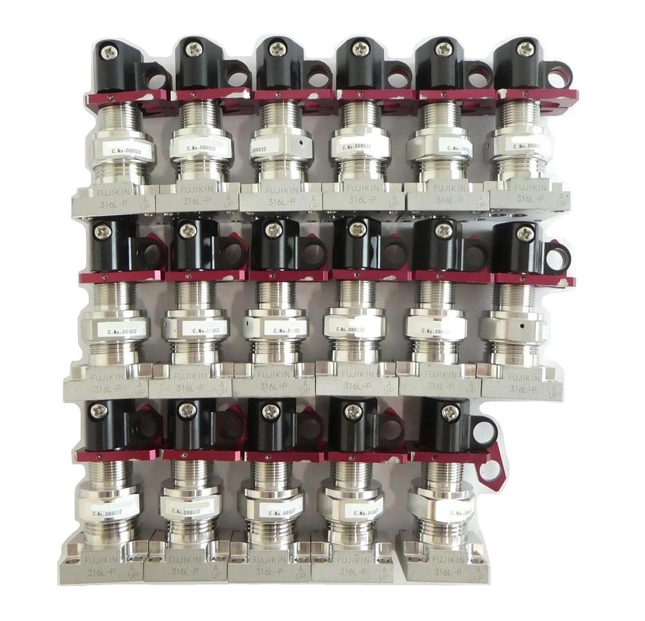 Used Fujikin 088032 2-Port Manual Diaphragm Valve Reseller Lot of 17 Working Surplus