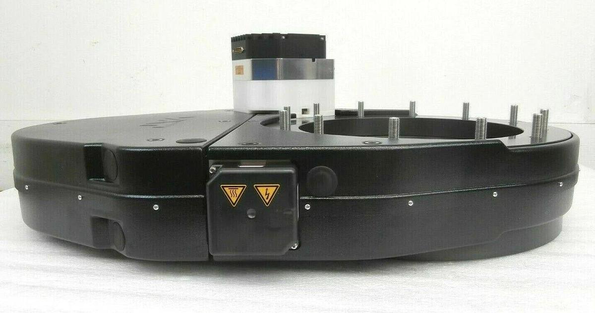 Used VAT 65050-JH52-AQK3 320mm JIS Pendulum Valve Series 65.0 Copper Exposed Working