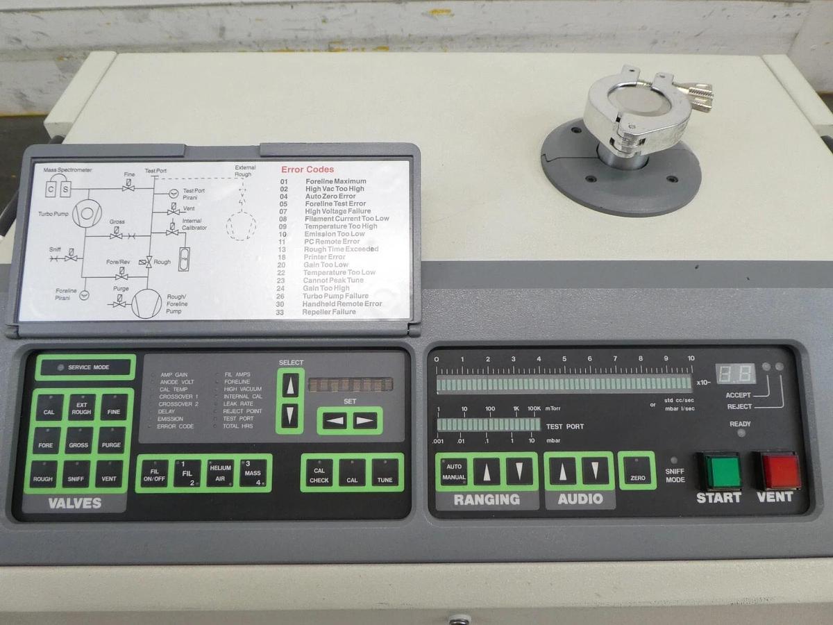 Used Spectron 600D Edwards D155-04-000 Portable Helium Leak Detector Untested Spare