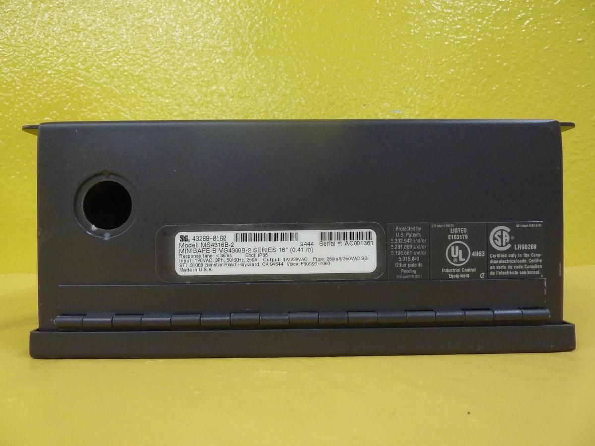 Used Sti 43268-0160 Light Curtain Controller MINISAFE-B MS4316B-2 Used Working