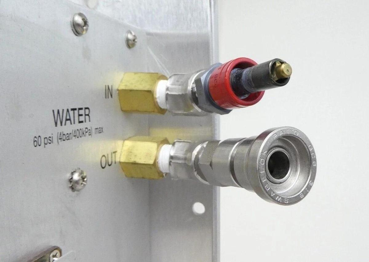 Used MERCURY 10013 AE Advanced Energy 3150273-004 RF Match Damaged RF Connector As-Is
