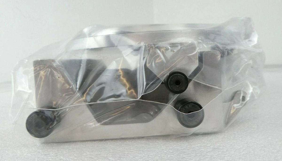 Refurbished Varian H1991001 Uptime ES#1 Tracklock RB Kit Seal Plate and Platen Refurbished