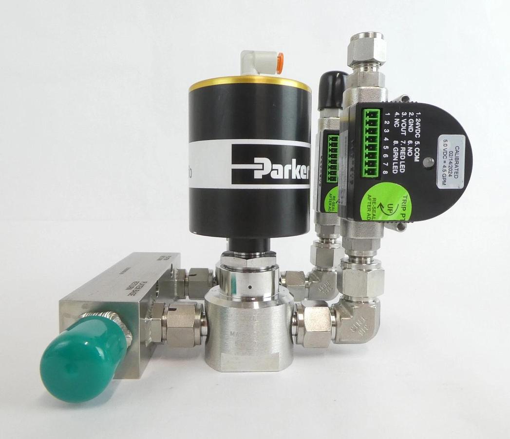 Used Varian E11388090 Manifold Flow Switch Assembly 0504SA4 Working Surplus
