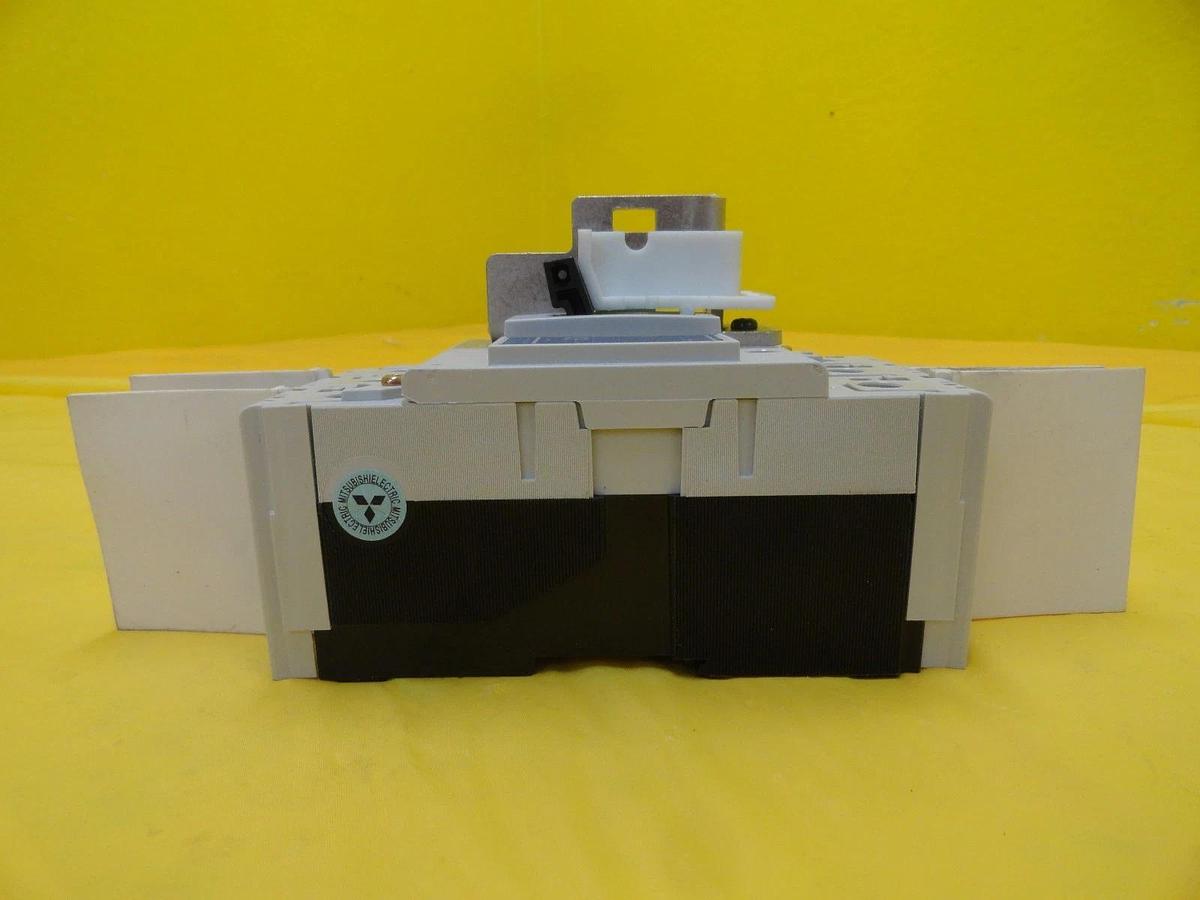 Used Mitsubishi NF50-SWU3 030 Circuit Breaker NF50-SWU Reseller Lot of 4 Used Working