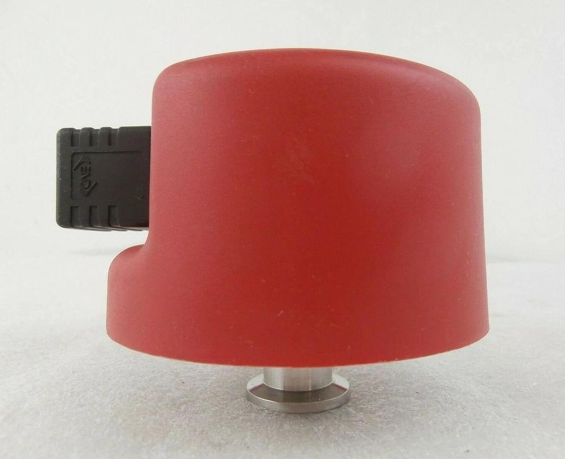 Used Edwards D059 14 000 Vacuum Interlock Switch IS16K Lot of 12 with Plug Working