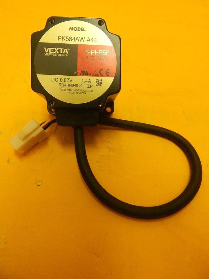 Used Oriental Motor PK564AW-A44 5-Phase Stepping Motor VEXTA Used Working
