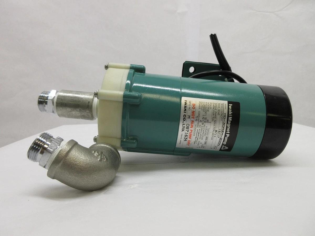 Used Iwaki MD-30RZM-200N Magnet Pump Used Working
