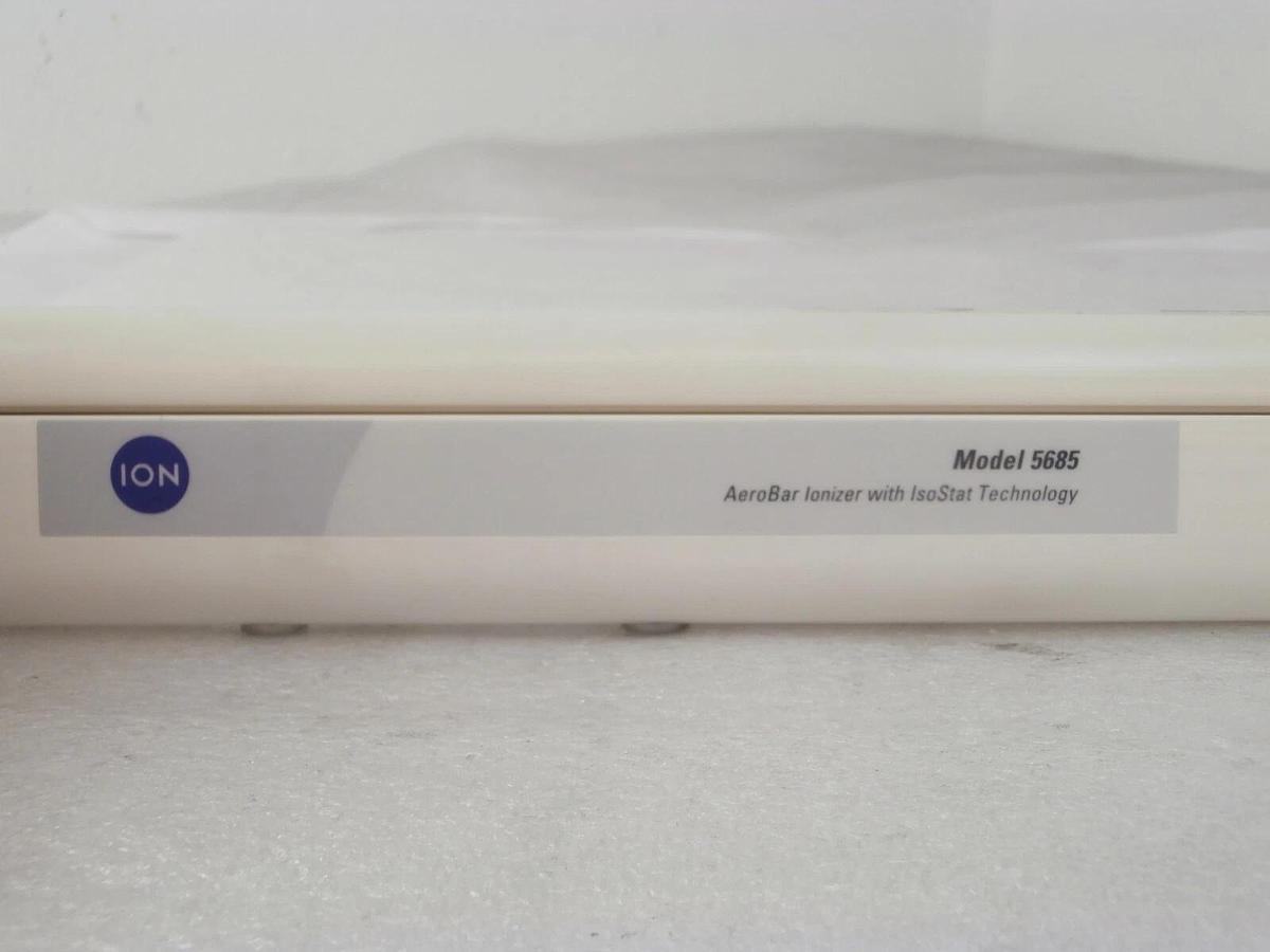 Used ION Systems 5685 22" AeroBar Ionizer Bar Set of 2 FEI Company CLM-3D Working