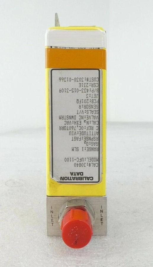 Used UNIT Instruments UFC-1100 Mass Flow Controller MFC AMAT 3030-01366 Working