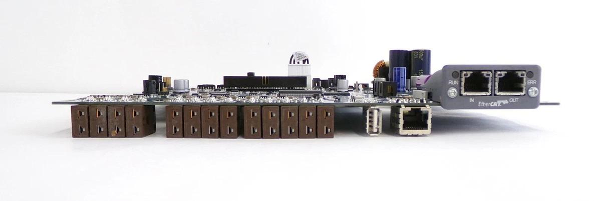 Used Edwards P501968-0001 Chiller PCB Maxcool Control Board Working