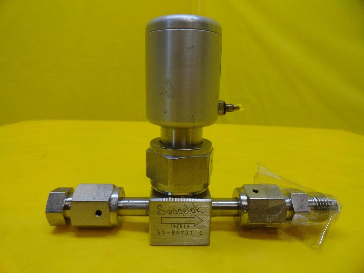 Used Swagelok SS-BNV51-C Bellows Sealed Valve NUPRO Used Working
