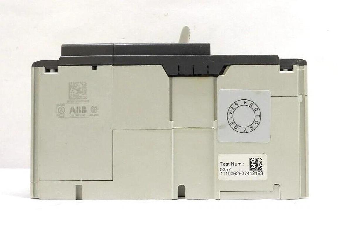 Used ABB Sace Tmax Xt4 H 250 4 Pole Industrial Circuit Breaker New Surplus