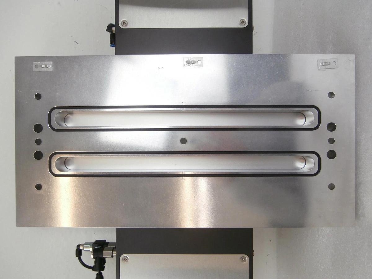Used VAT 0360X-CA24-BCY1 Dual Slit Valve AMAT Applied Materials Quantum X Working