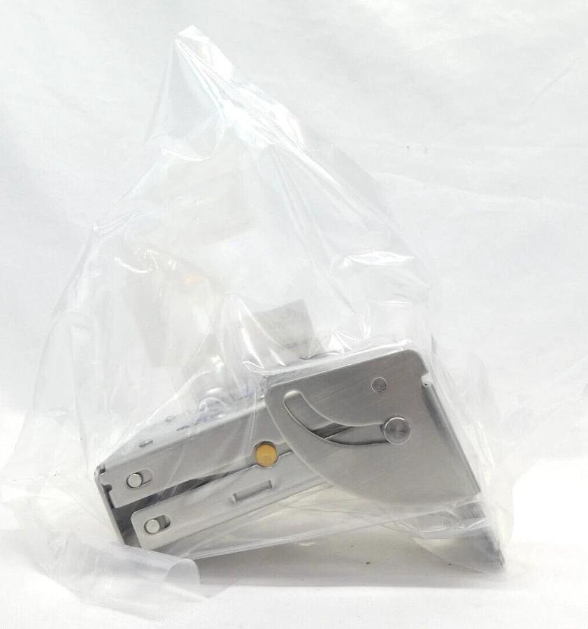 Entegris AMVXL32ETT Filter Head Optimizer ST2 TEL 024-020339-1 New Surplus