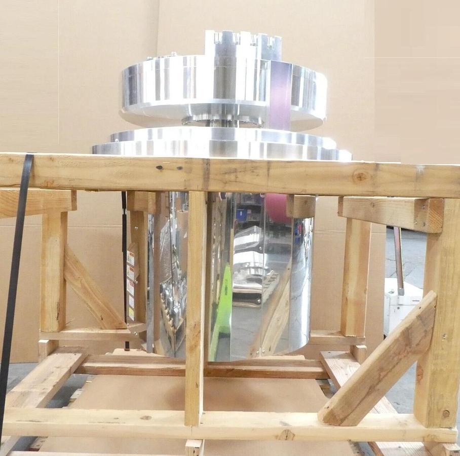 Used Yaskawa Electric XU-RV1230S6-B10 Chamber Robot with Arms Untested Surplus
