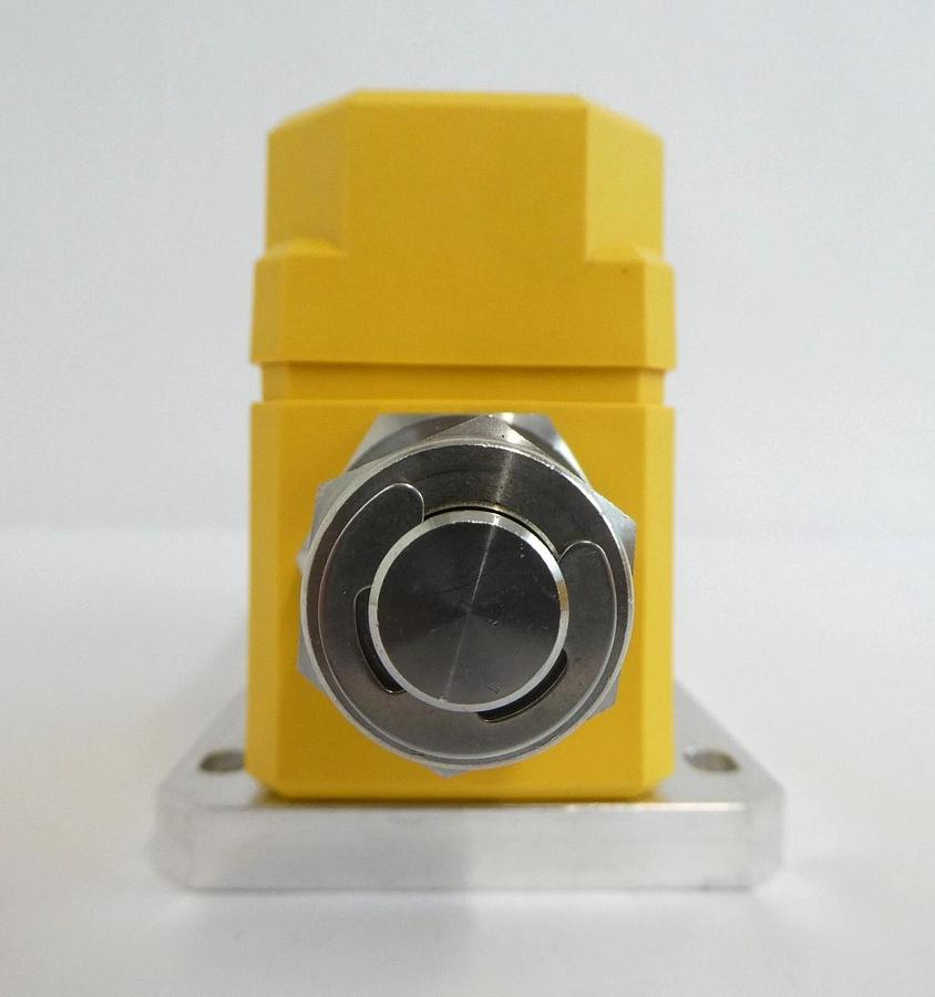 Used Turck FTCI-1/2D10A4P-2LUX-H1141/D098 Digital Flow Monitor AMAT Lot of 6 Working