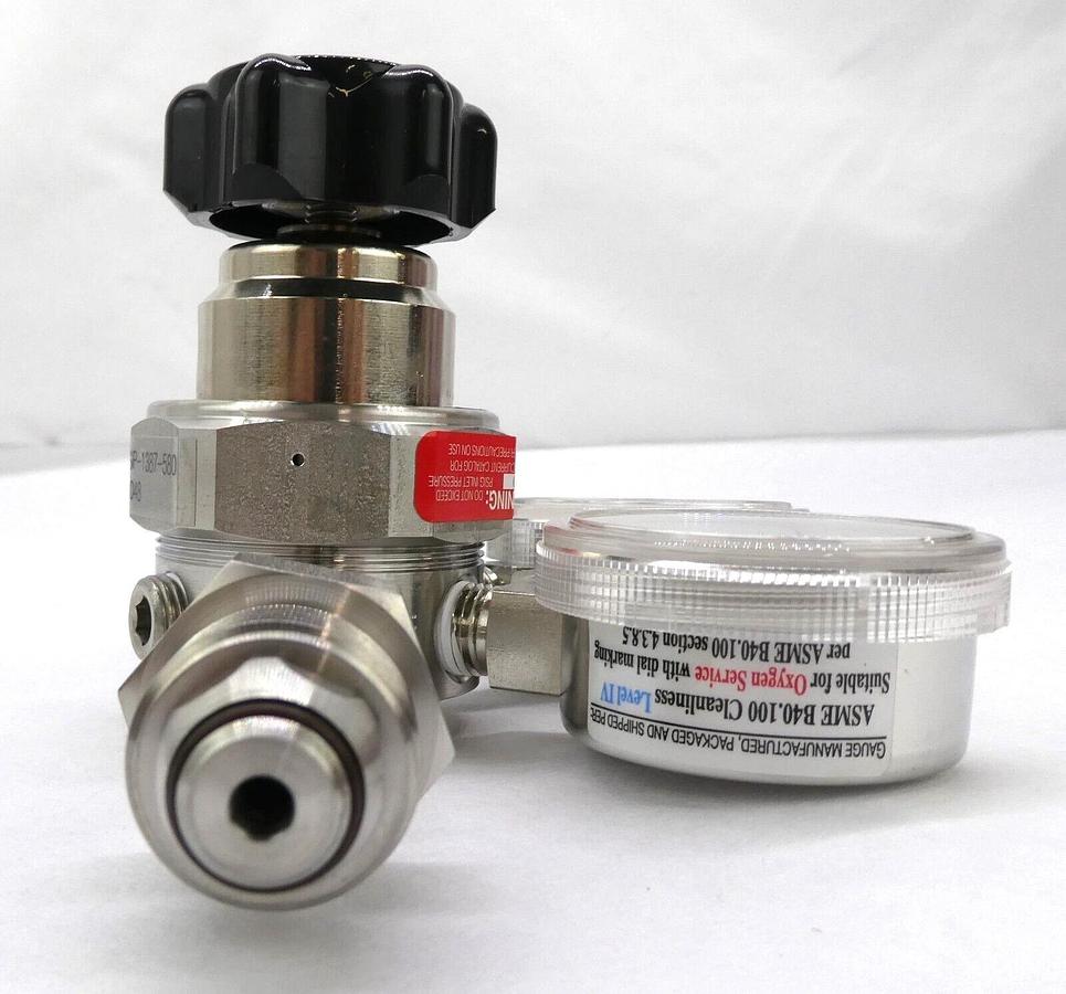 Matheson MREG-0975-XX High Purity Regulator SP-1387-580 Lot of 2 New Surplus