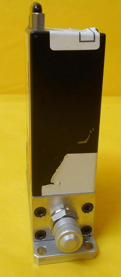 Used Tylan FC-2950MEP5 Mass Flow Controller MFC Lam 797-222040-201 500 SCCM O2 Used