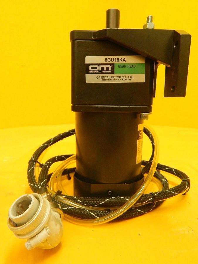Used Oriental Motor 5RK60GU-CWT Reversible Motor Gear Head 5GU18KA Used Working
