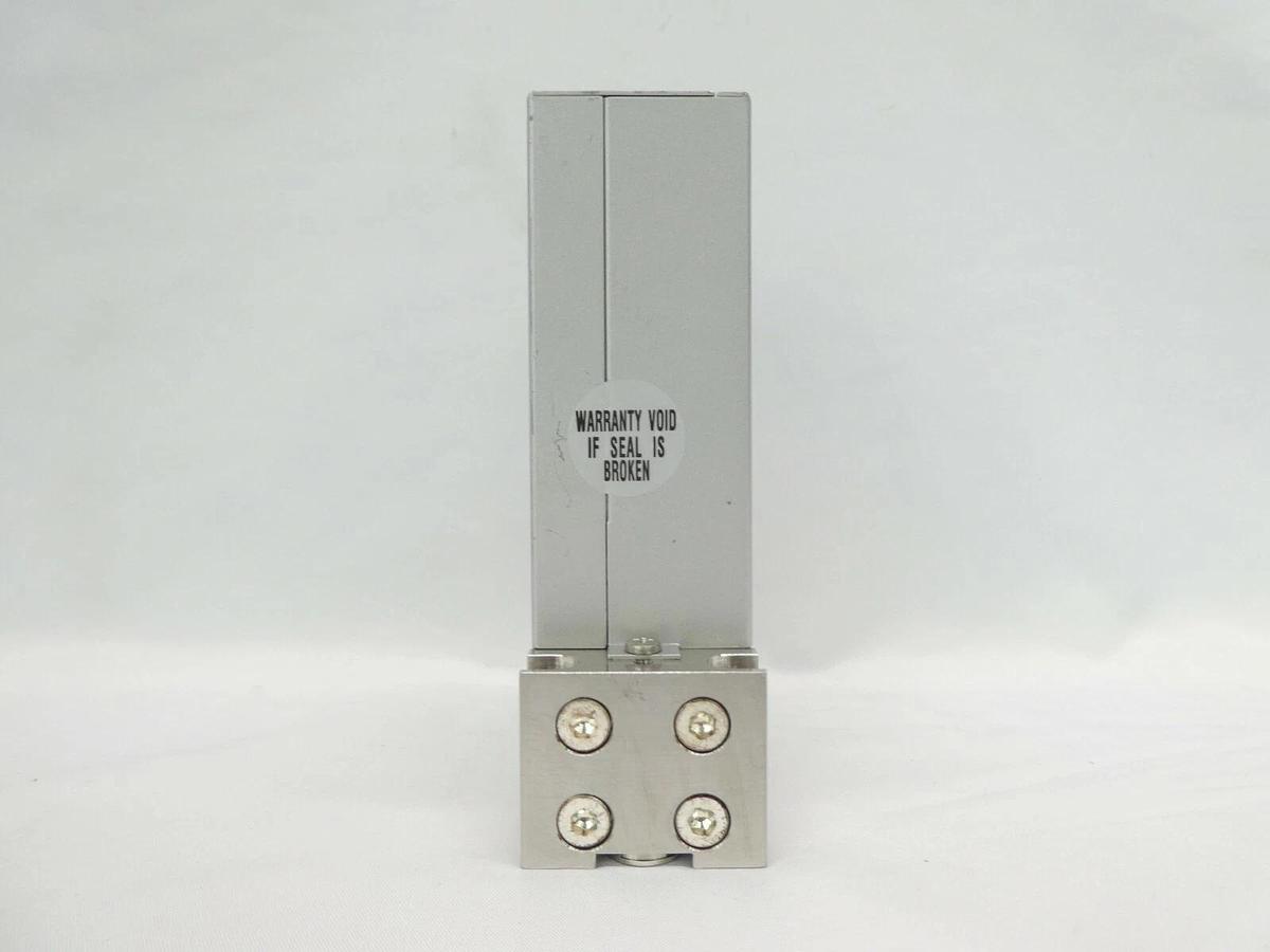 Used Aera FC-D985CT-BH MFC Mass Flow Controller FC-985c 100 CCM 4% H2/N2 Working