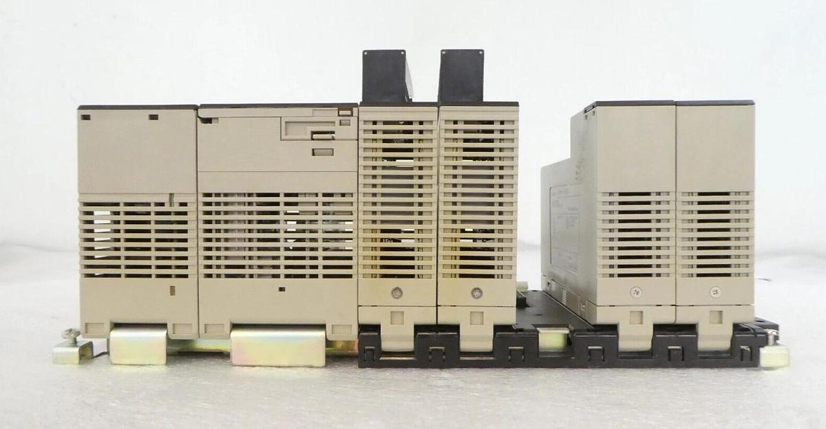 Used Omron C200HE Programmable Logic Controller SYSMAC Reseller Lot of 2 Working