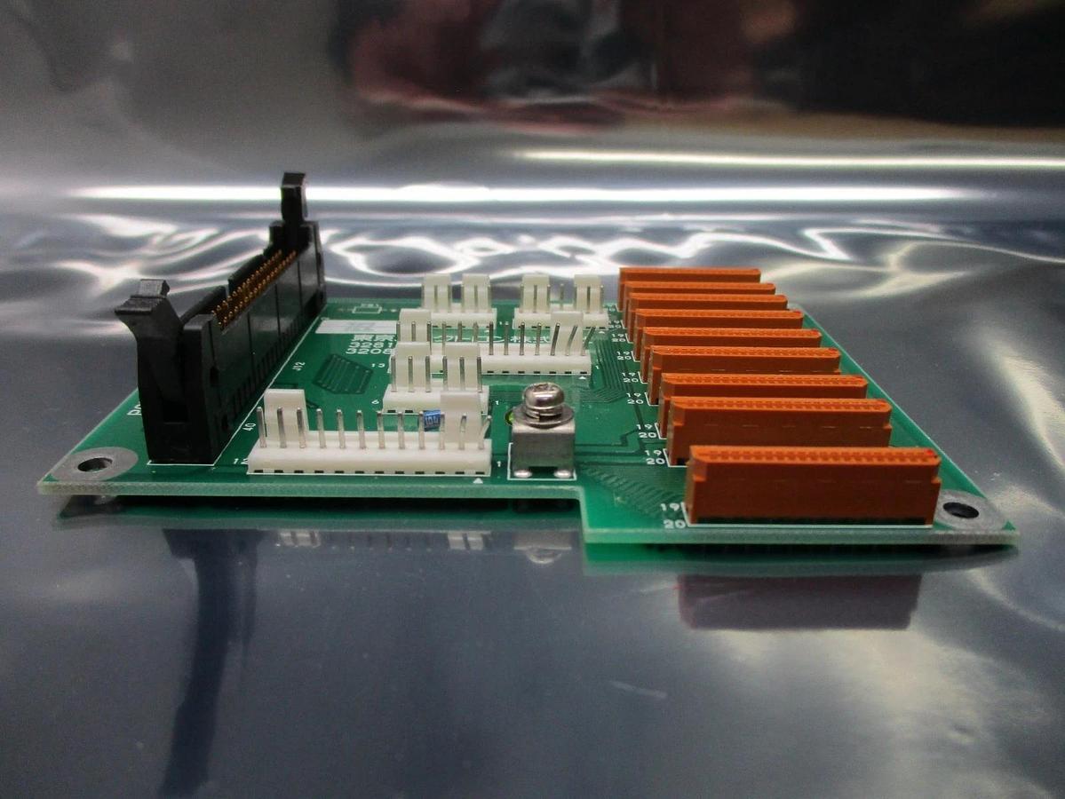 Used TEL Tokyo Electron 3281-000088-12 Y Interconnect 2 PCB 3208-000088-12 P-8 Used