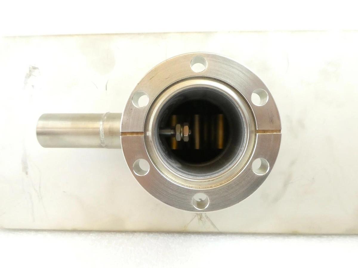 Used Varian SQ282 Vacuum ION Pump V.F.III Varian 54 LEINP KLA-Tencor eS31 Working