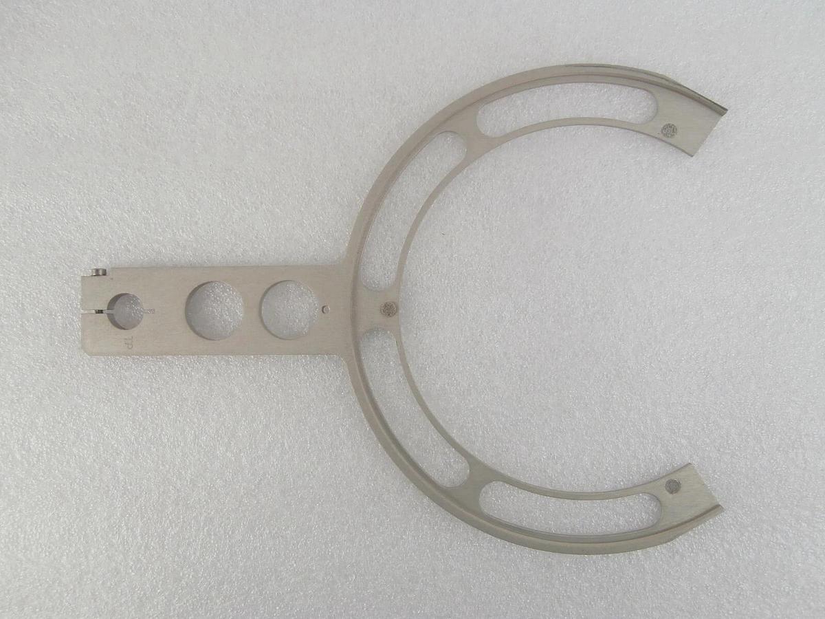 Used Lam Research 715-130080-008 200mm Robot Arm End Effector Fork 4420 Working Spare