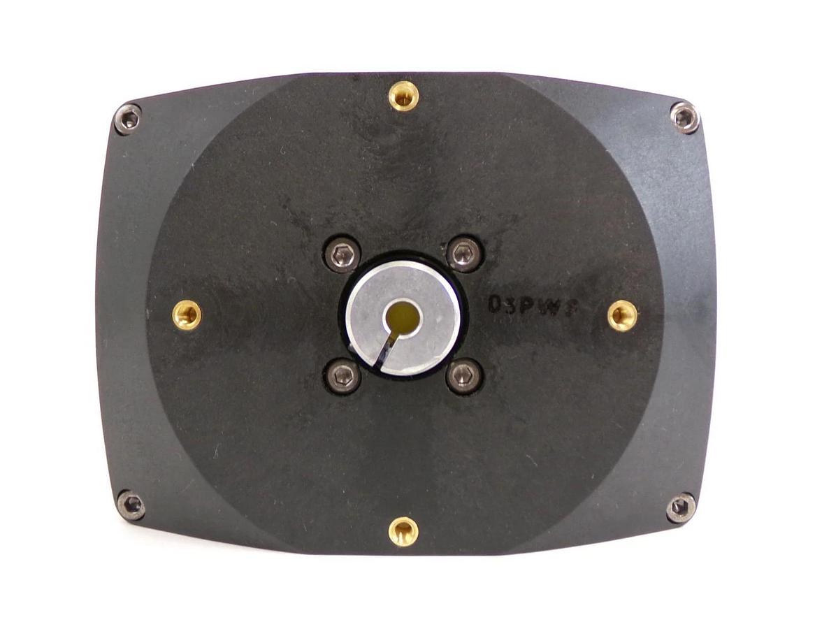 Used VAT 95038-PHGQ-AOD1 Integrated Pressure Controller for Butterfly Valve Working