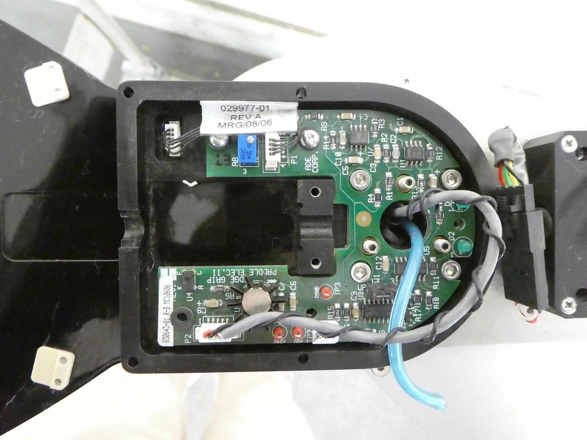 Used Brooks Automation 002-5177-01 300mm Wafer Handling Robot Reliance AWIS Spare