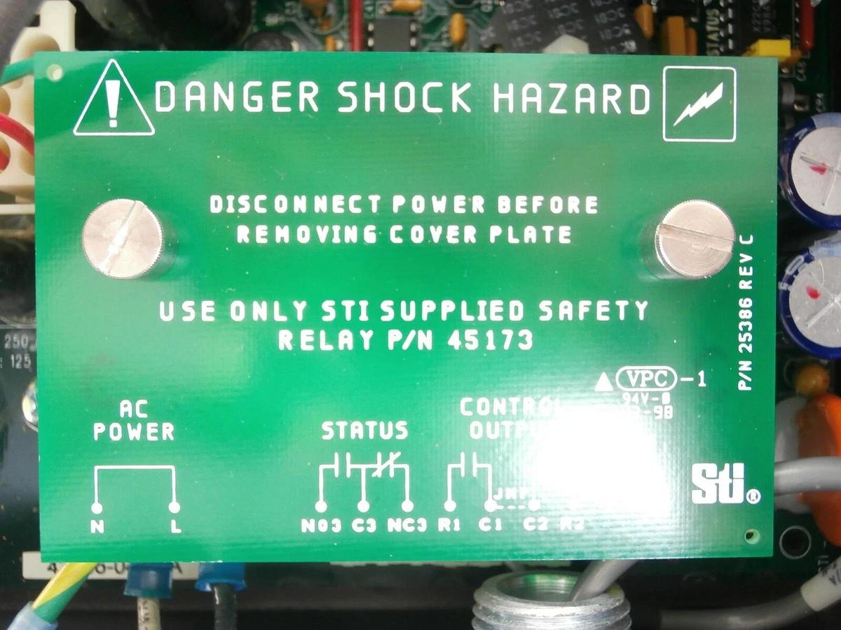 Used Sti 70011-1000 Light Curtain Controller MiniSafe/FlexSafe 4300B-2 MS43-B2-AC1